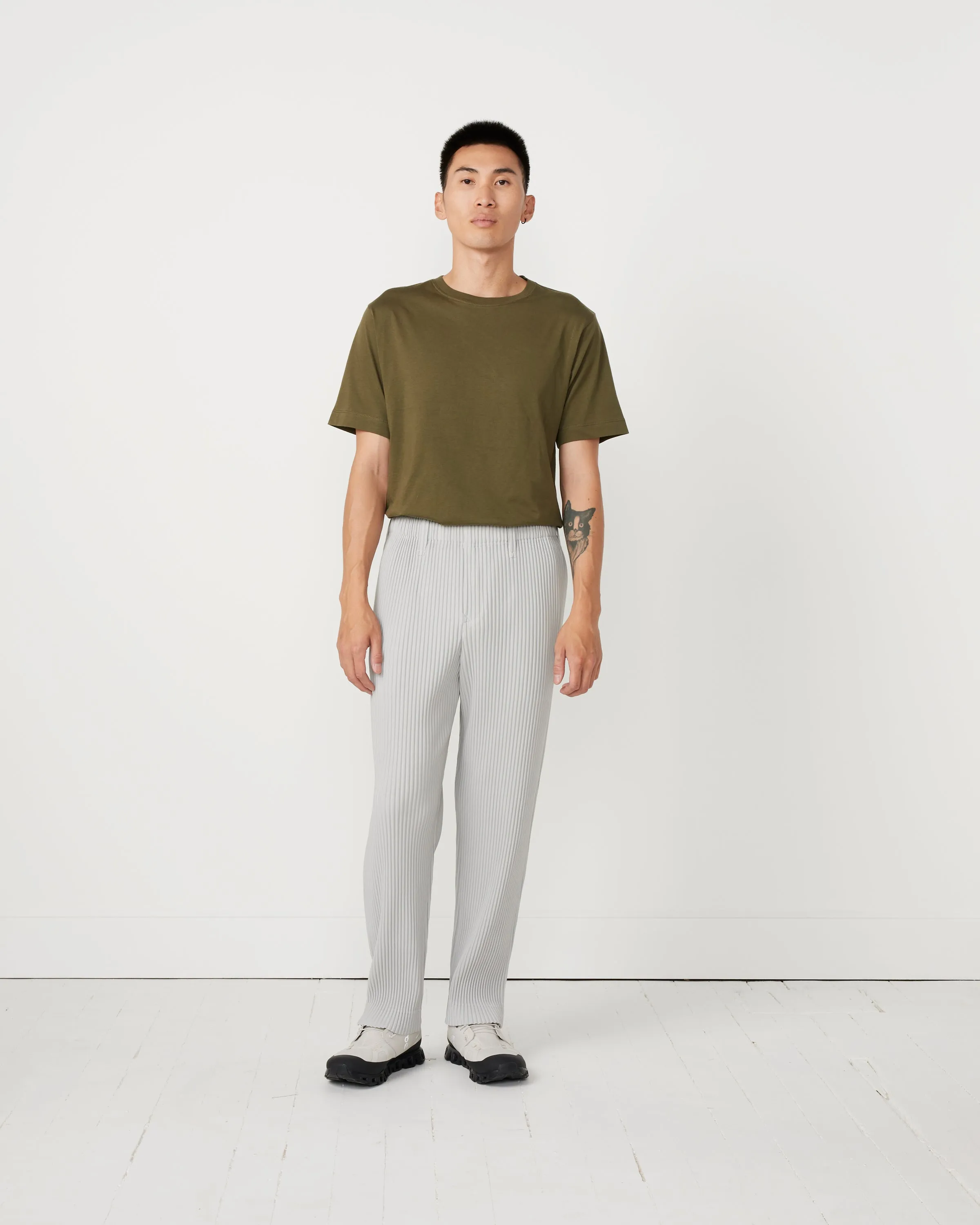 Basics Pant in Light Gray