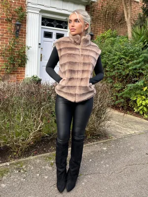 Elsa Mocha/Black Gilet