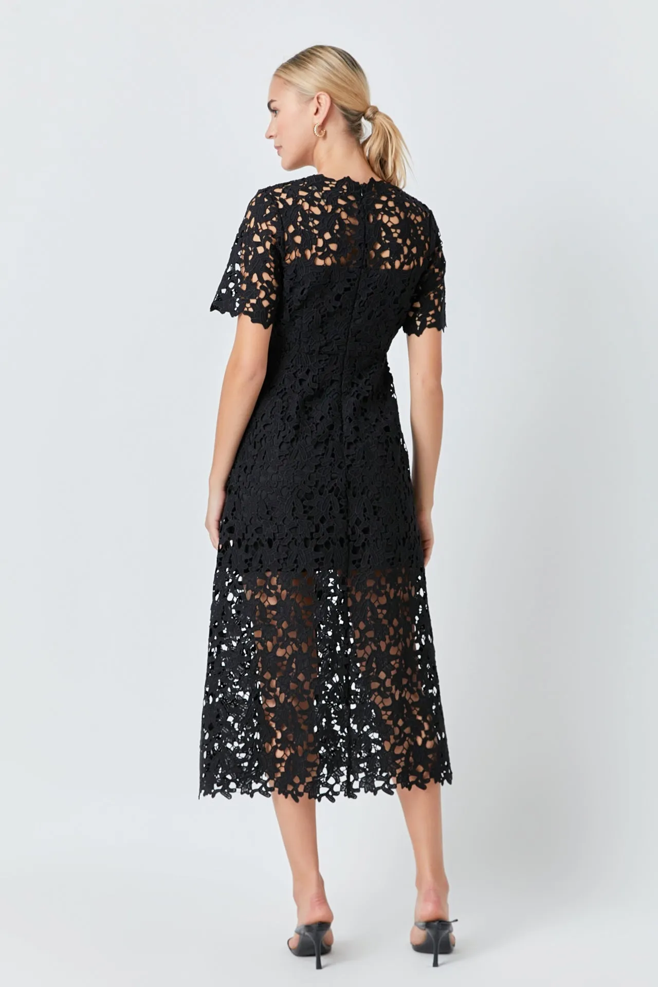 Endless Rose - All Over Lace Short Sleeves Midi Dress