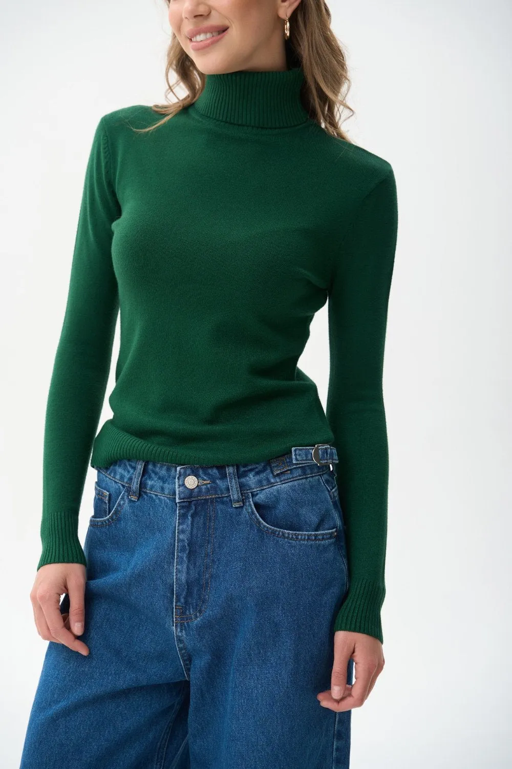 Green Basic Knit Turtleneck Sweater