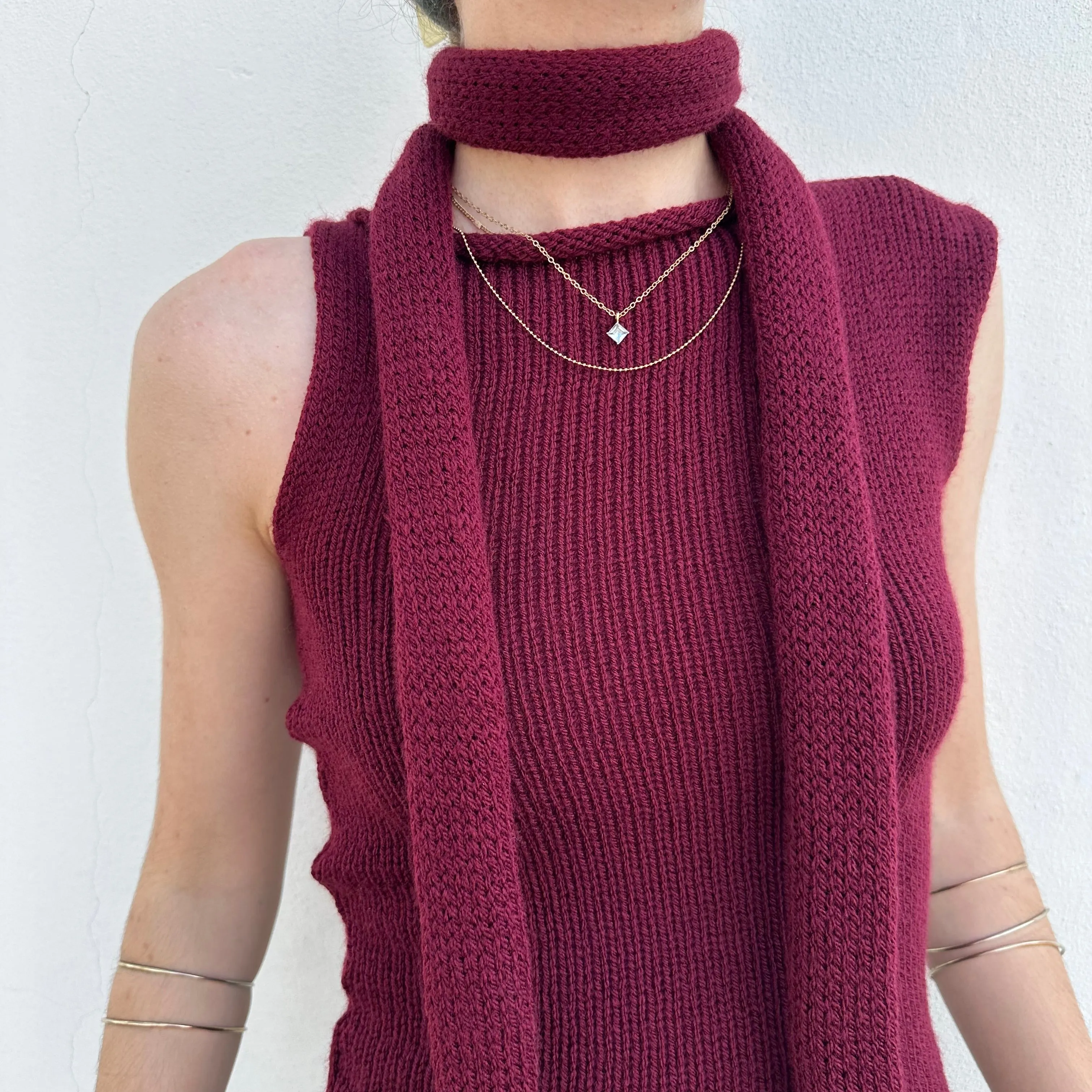 Handmade knitted skinny scarf in burgundy