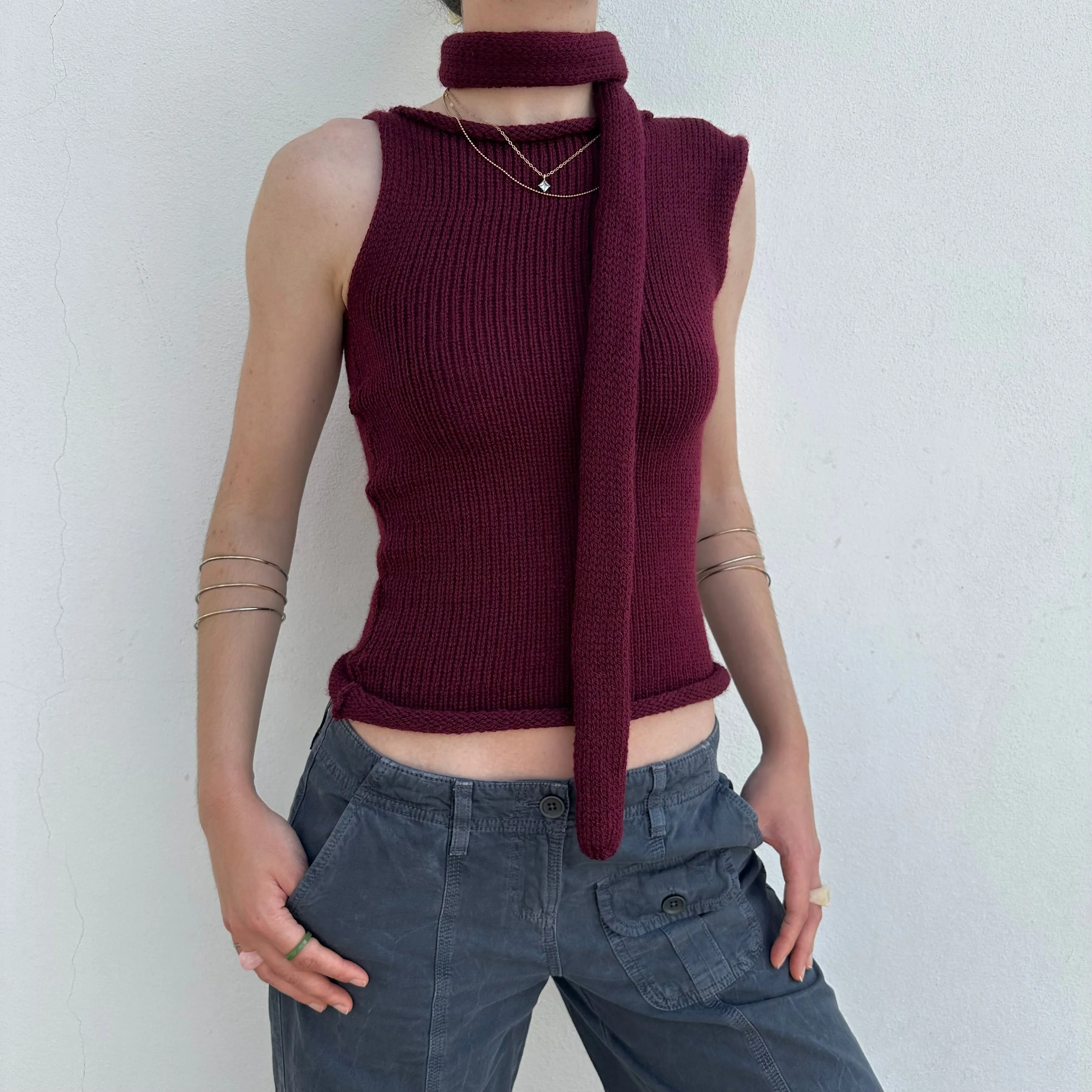 Handmade knitted skinny scarf in burgundy