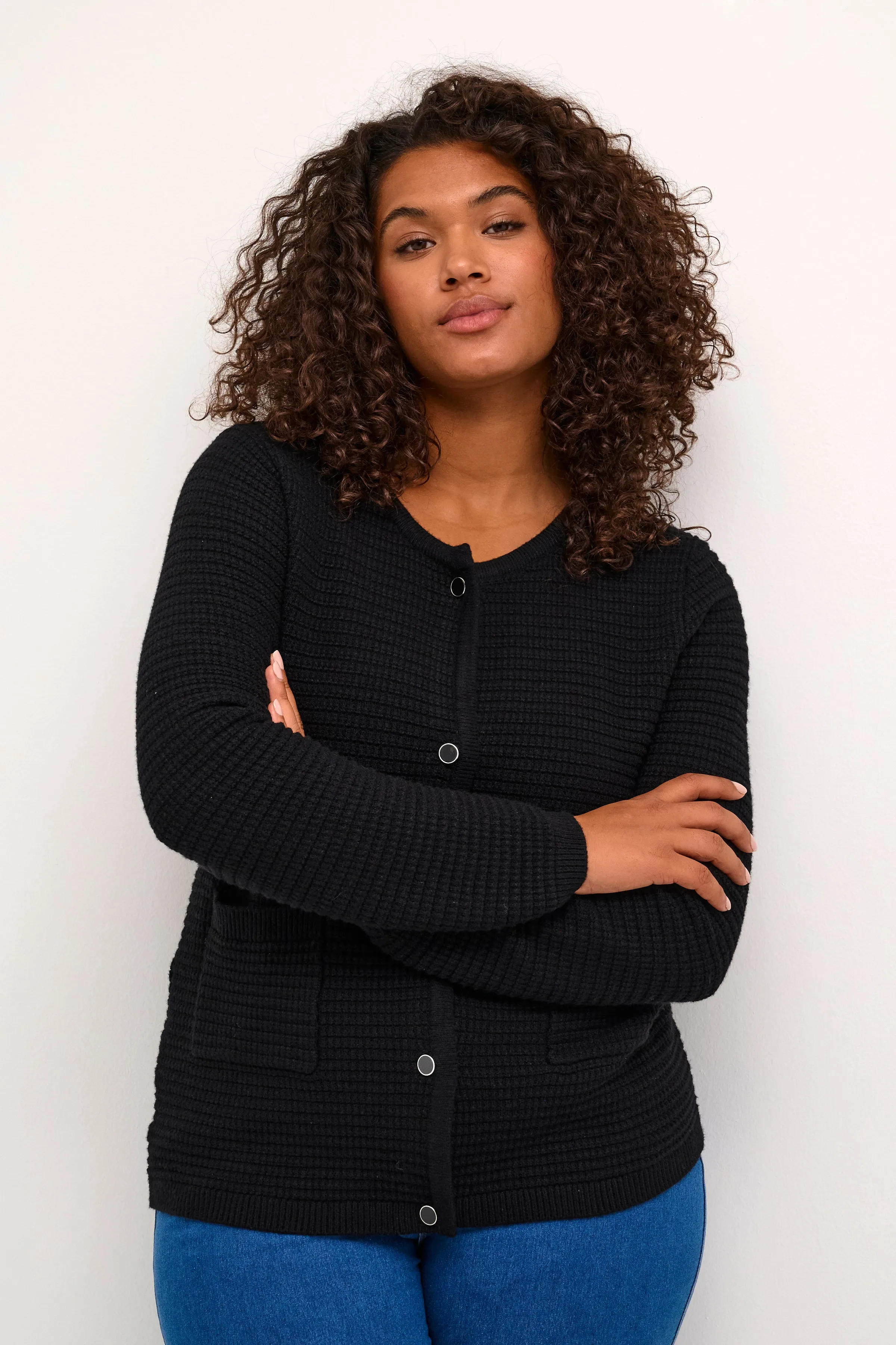 Kaffe Curve Ritta Cardigan in Black