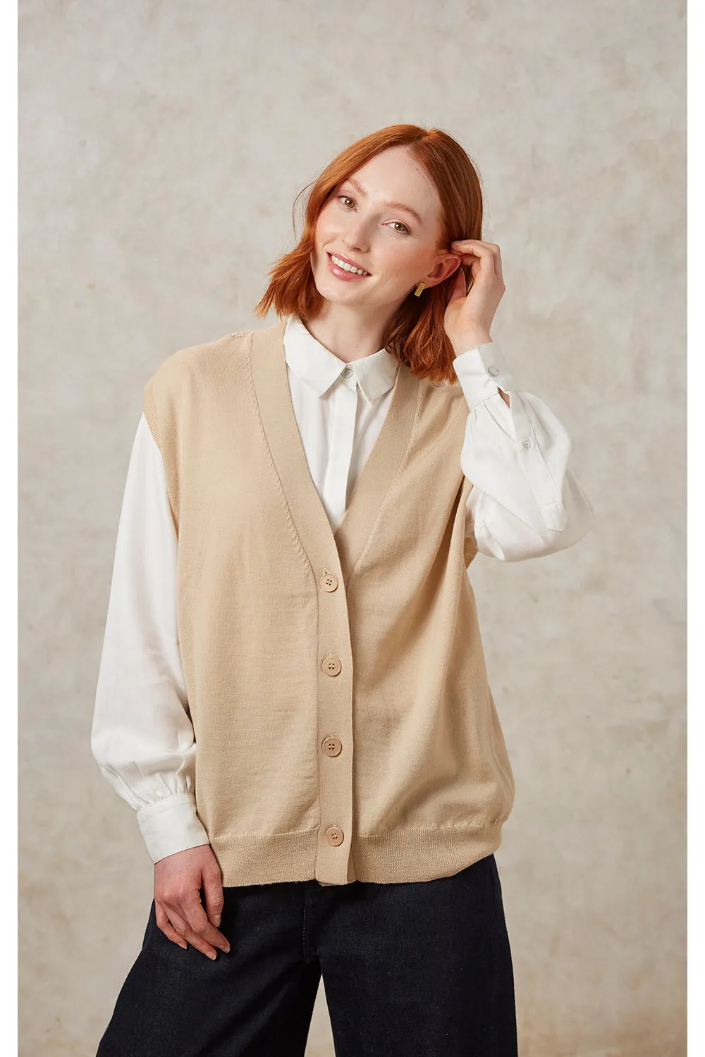 Kelly Merino Wool Vest in Beige