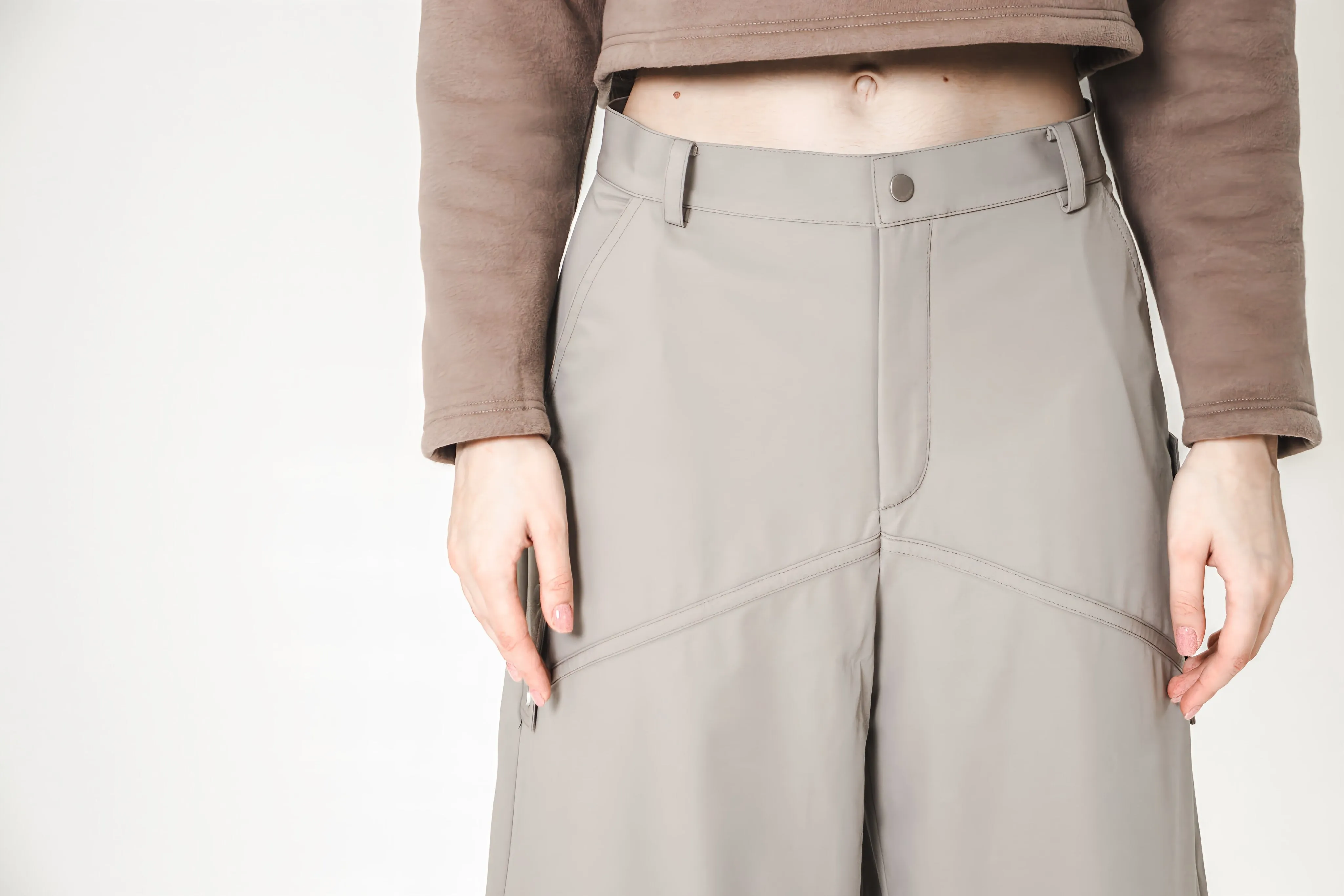 LIGHT BROWN/DARK GREEN UTILITY-STYLE WIDE-LEG PANTS