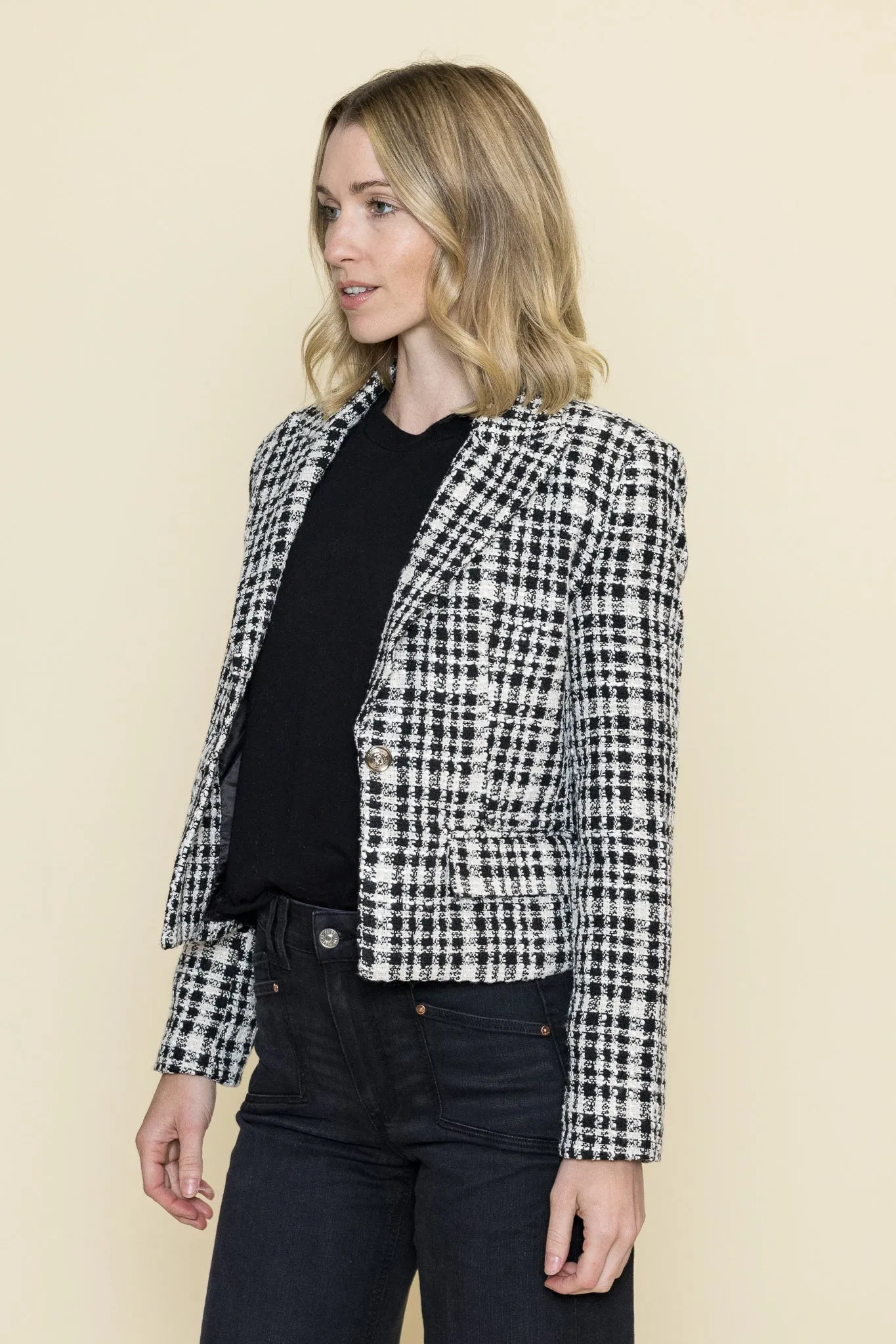 Lorelai Blazer