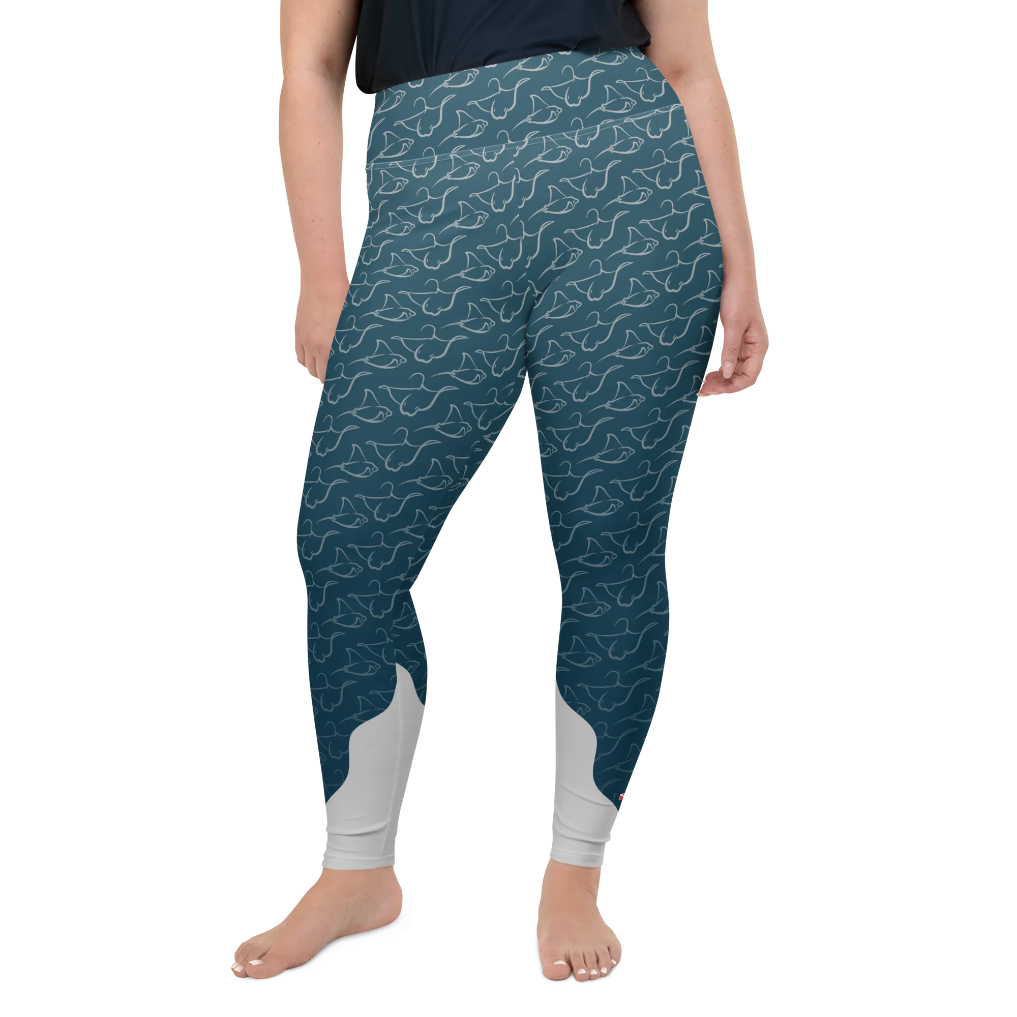 Magnificent Mantas Leggings Plus Size (Warehouse)