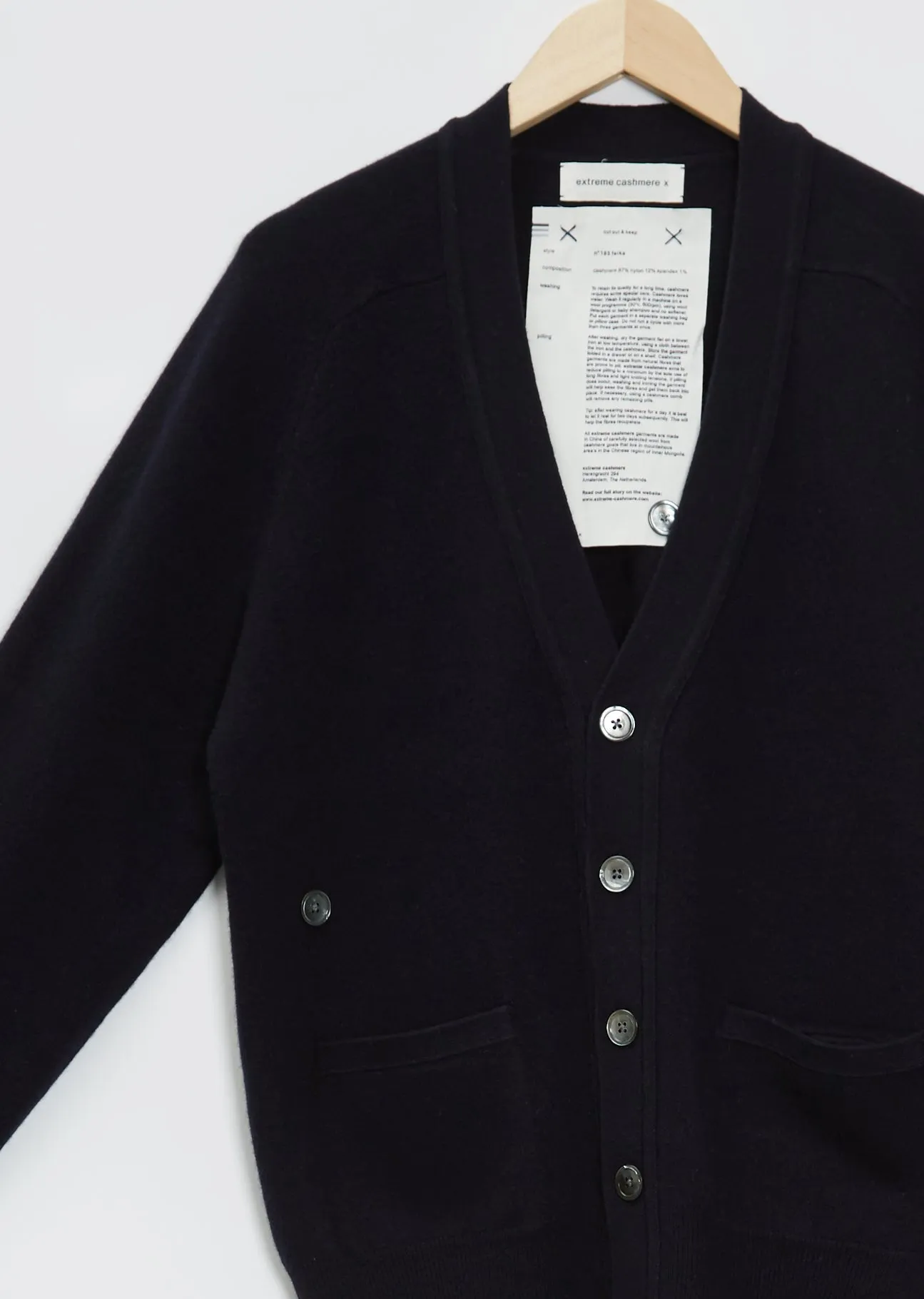 n°185 Feike Cashmere Cardigan — Navy