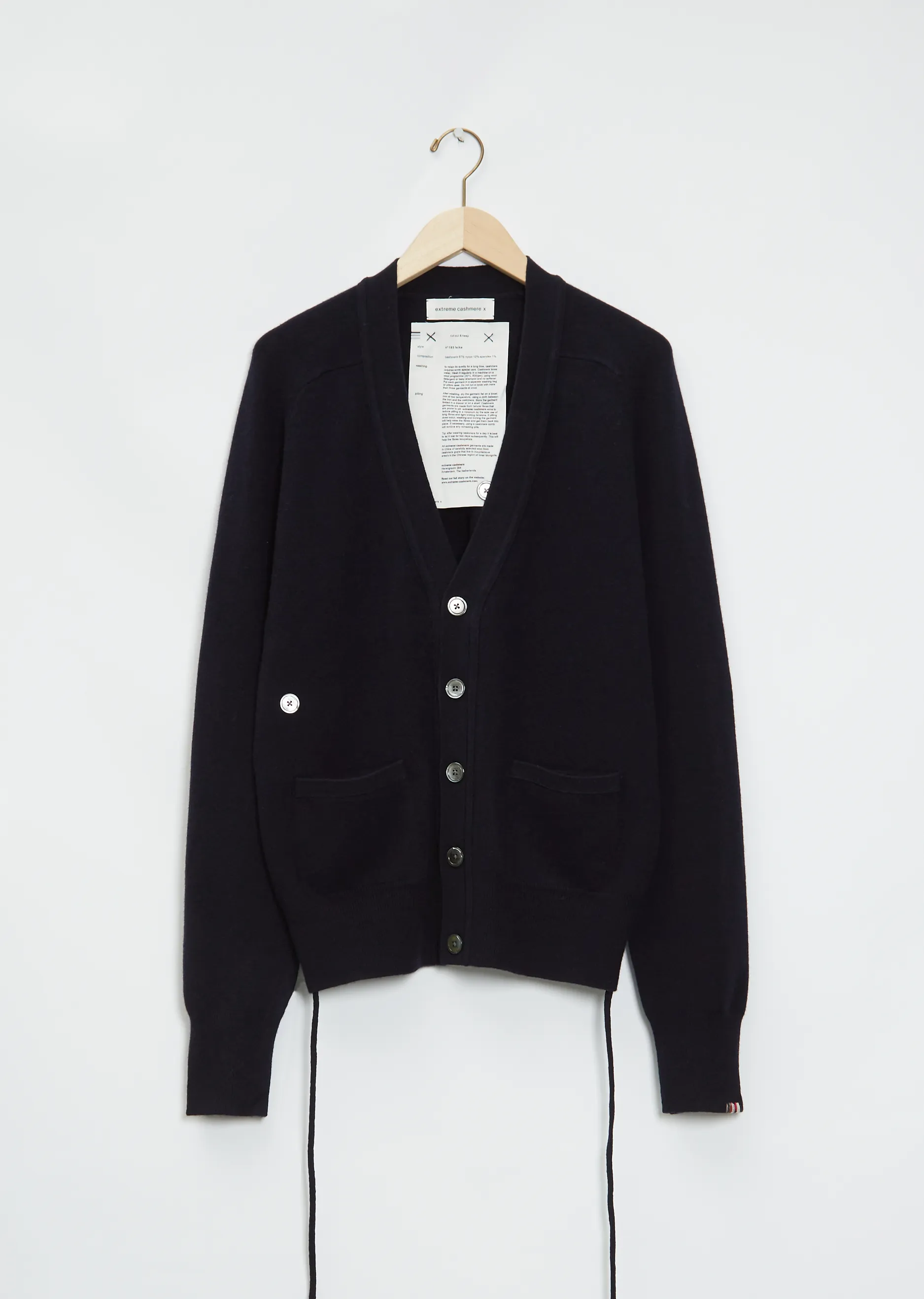 n°185 Feike Cashmere Cardigan — Navy