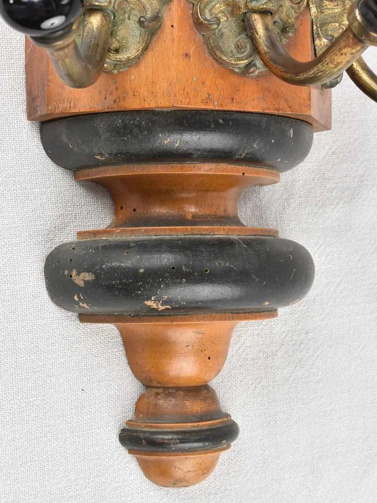 Napoleon III wall bracket - coat rack 16½"