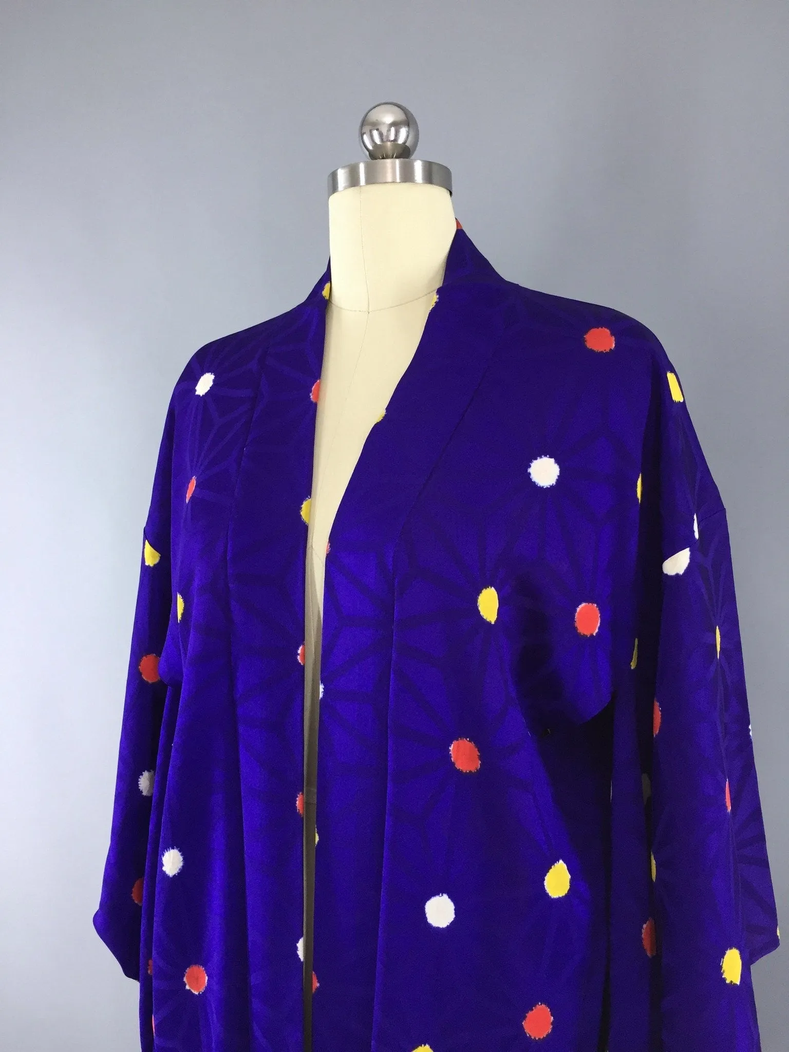 Vintage 1930s Silk Haori Kimono Cardigan / Purple Dots Shibori